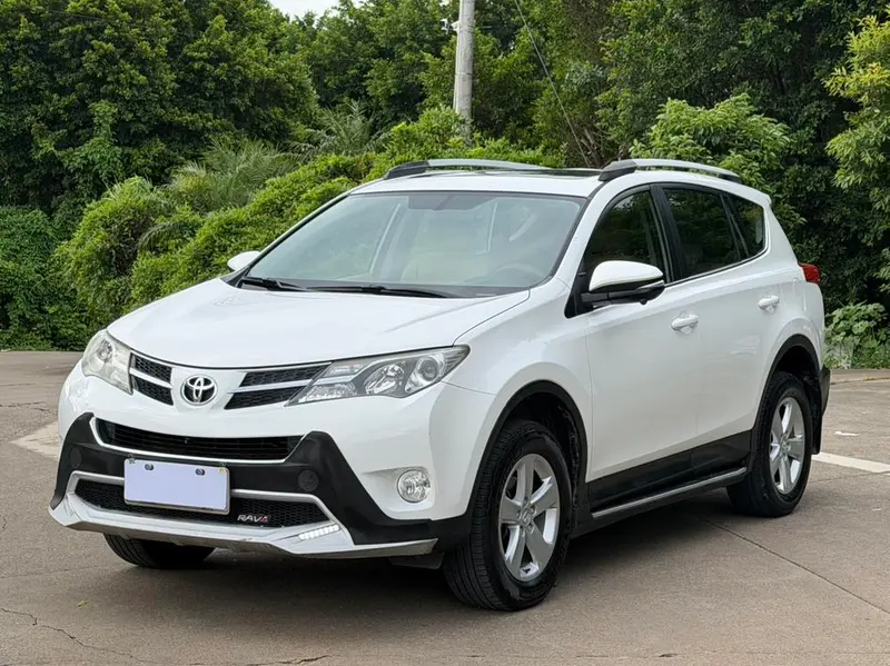 Toyota RAV4, 2013