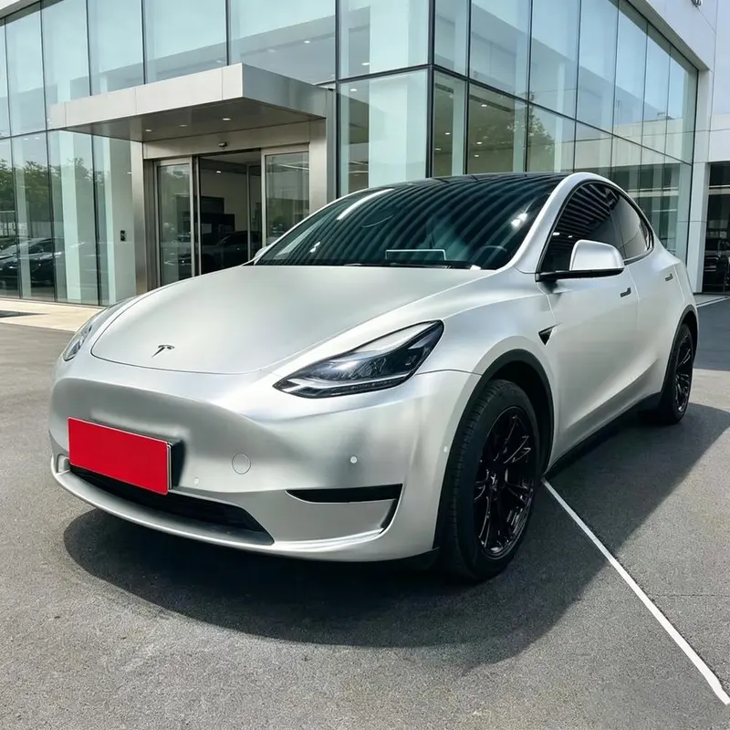Tesla Model Y, 2022