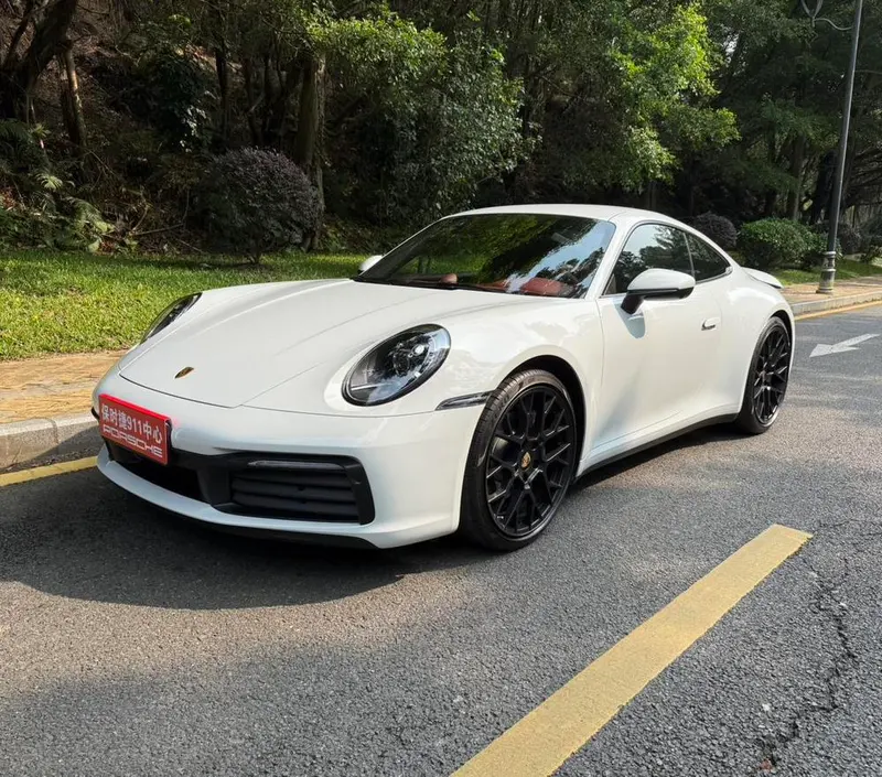 Porsche 911, 2023