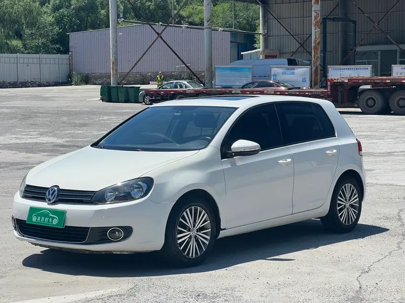 Volkswagen Golf, 2012