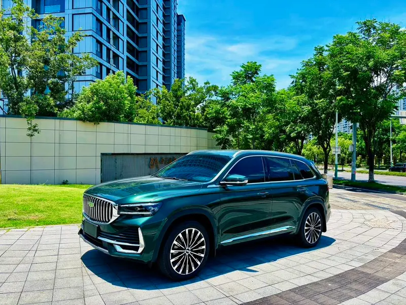 Geely Xingyue L, 2025