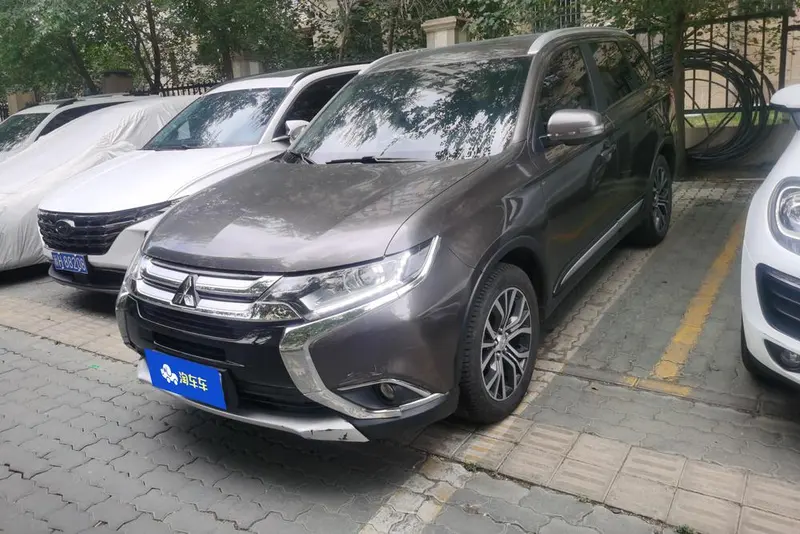 Mitsubishi Outlander, 2018