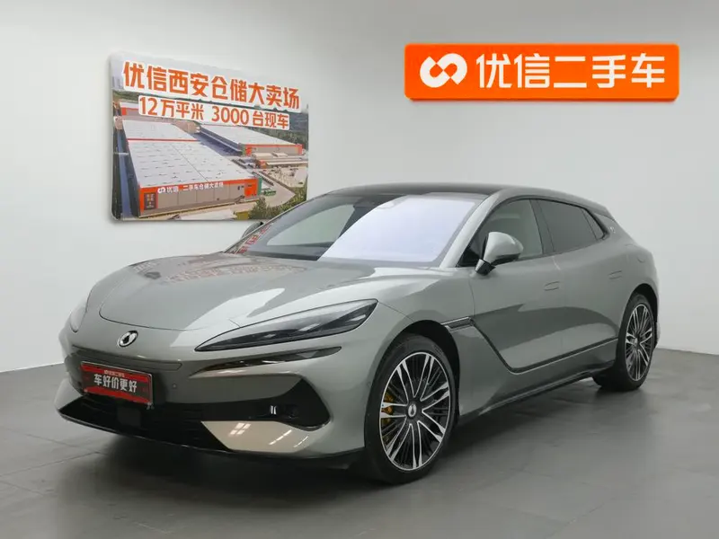 Denza Z9 GT DM, 2024