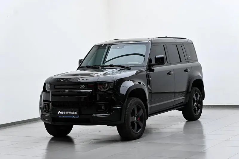 Land Rover Defender, 2024