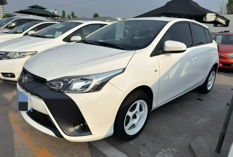 Toyota Yaris L, 2021
