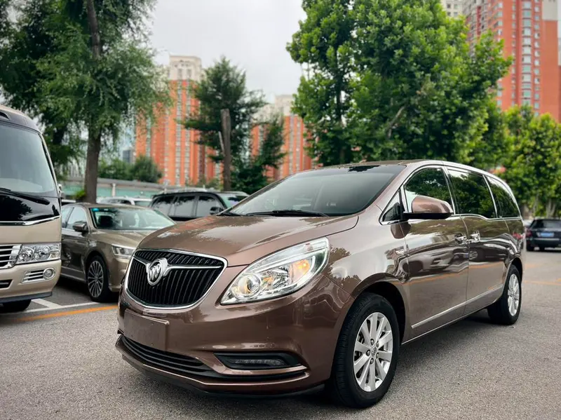 Buick GL8, 2018