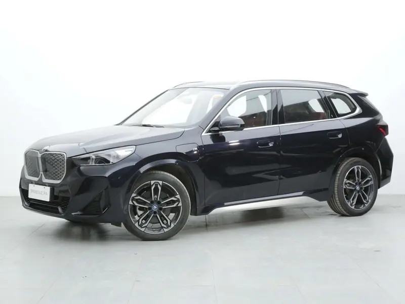 BMW iX1, 2023