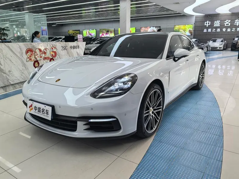 Porsche Panamera, 2019