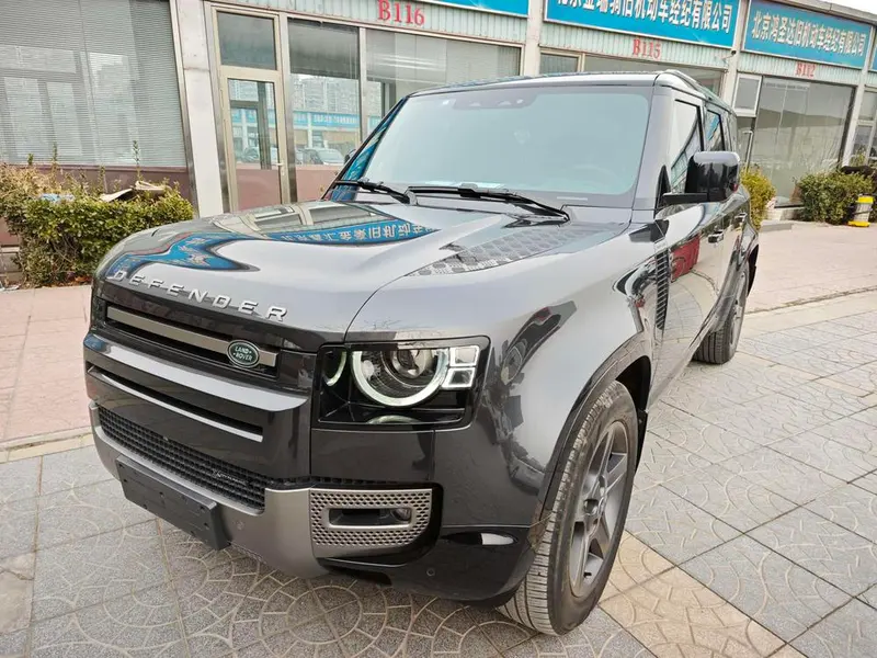 Land Rover Defender, 2022