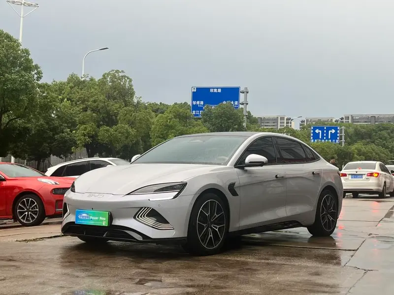 BYD Seal, 2025