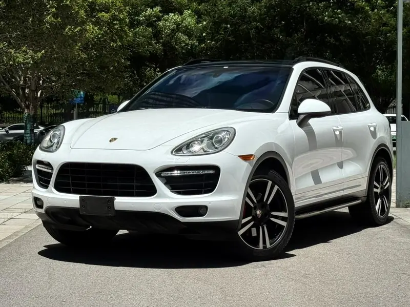 Porsche Cayenne, 2014