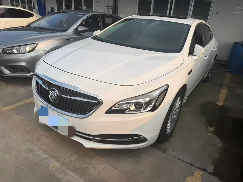 Buick LaCrosse, 2016