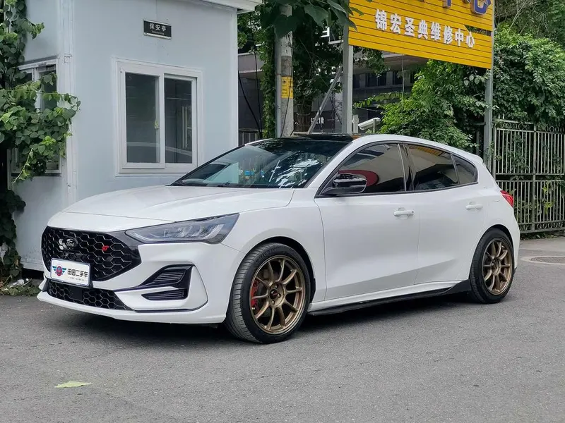 Ford Focus, 2022