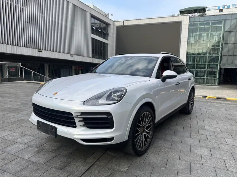 Porsche Cayenne, 2022