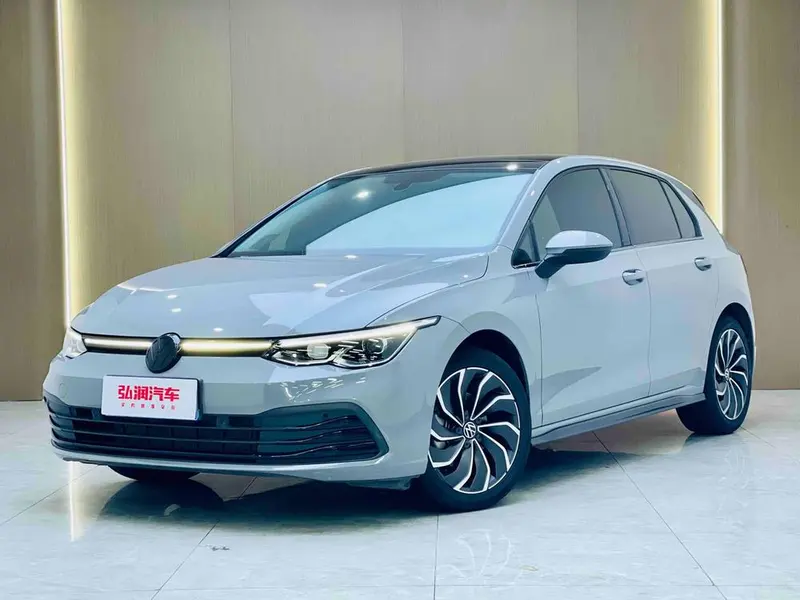 Volkswagen Golf, 2021