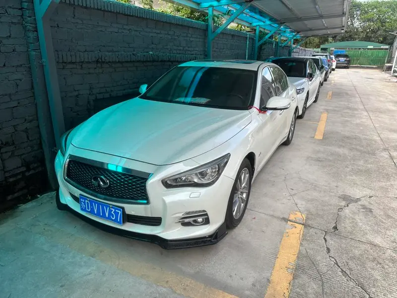 Infiniti Q50L, 2016
