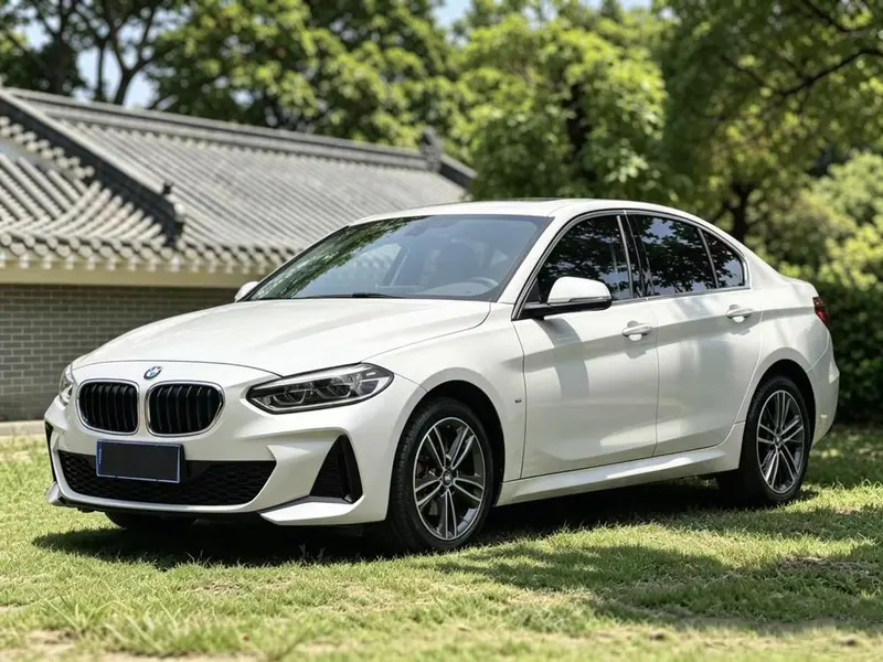 BMW 1-Series, 2021