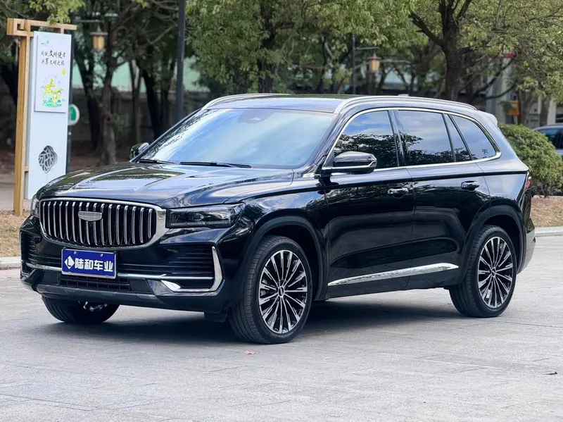 Geely Xingyue L, 2025