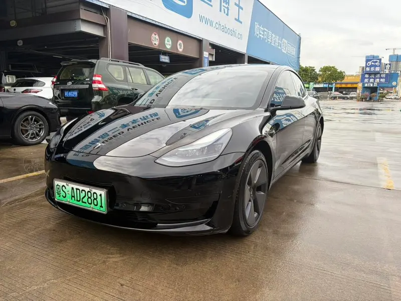 Tesla Model 3, 2022