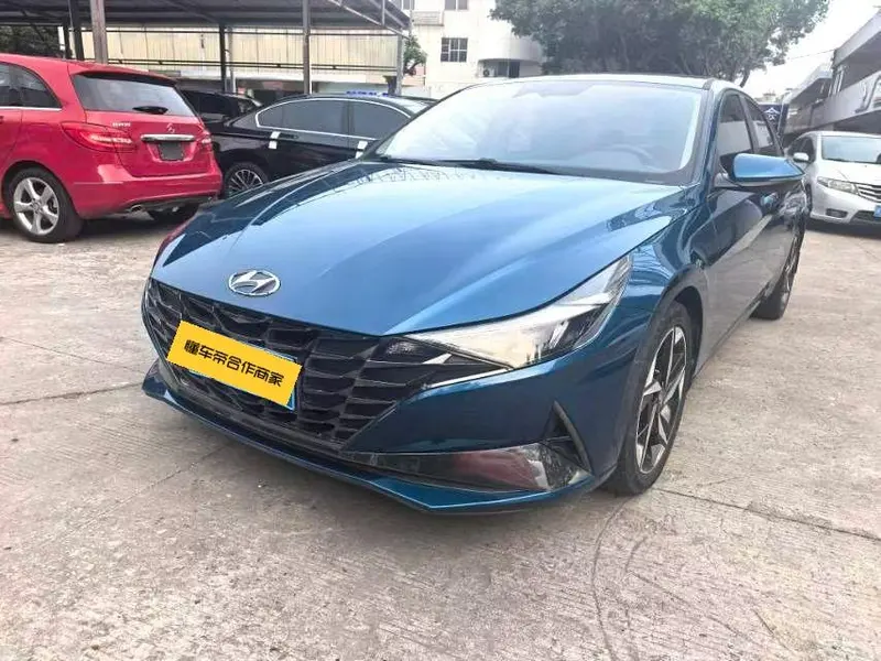 Hyundai Elantra, 2021