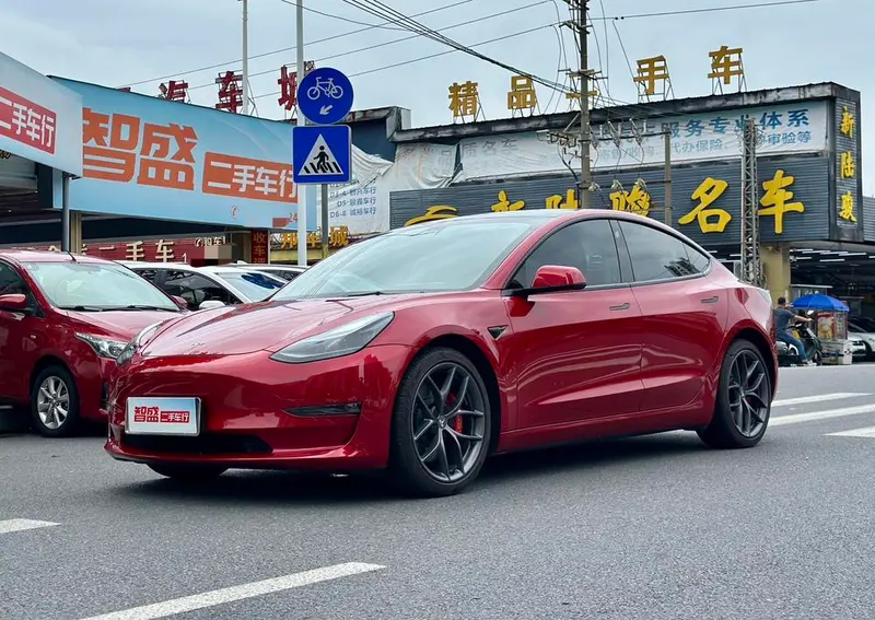 Tesla Model 3, 2021