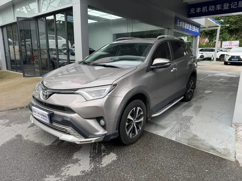 Toyota RAV4, 2016