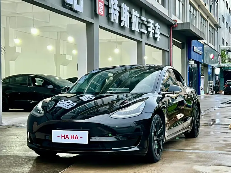 Tesla Model 3, 2020