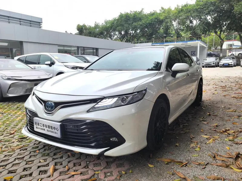 Toyota Camry, 2019