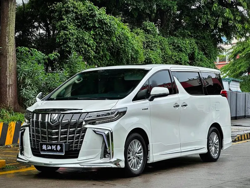 Toyota Alphard, 2021