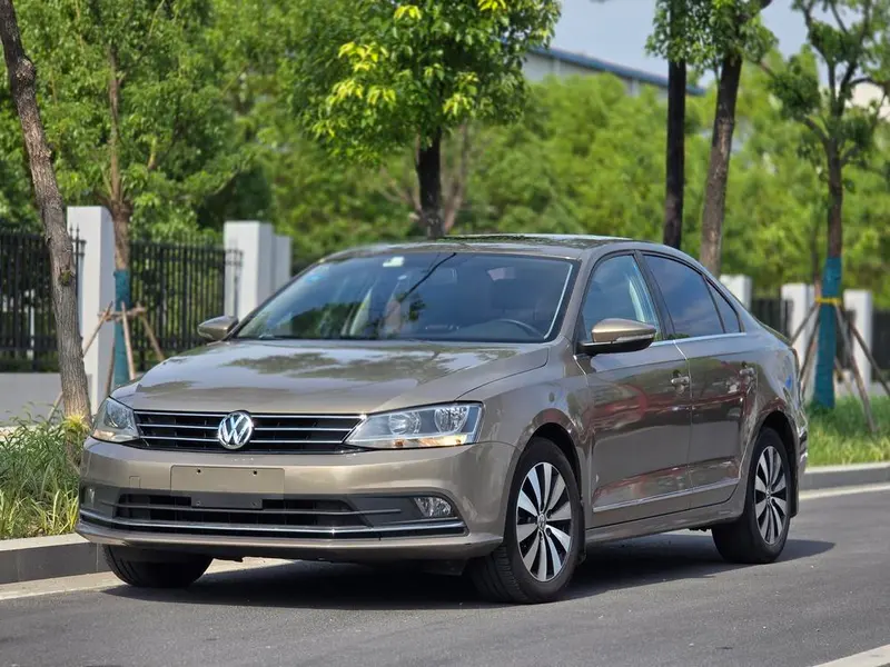 Volkswagen Sagitar, 2017