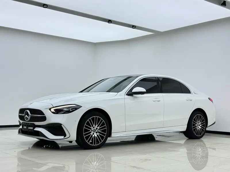 Mercedes-Benz C-Class, 2022