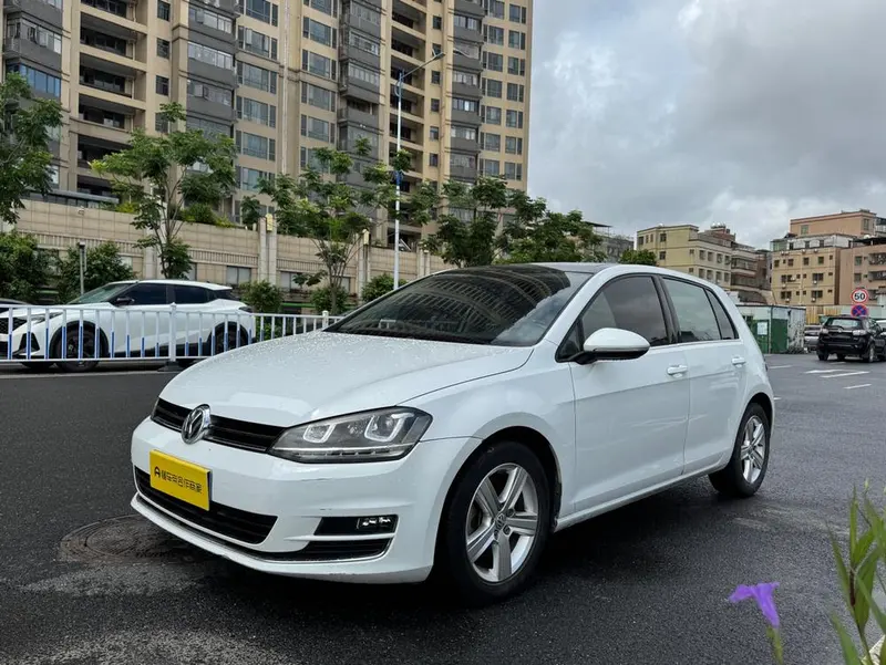 Volkswagen Golf, 2015