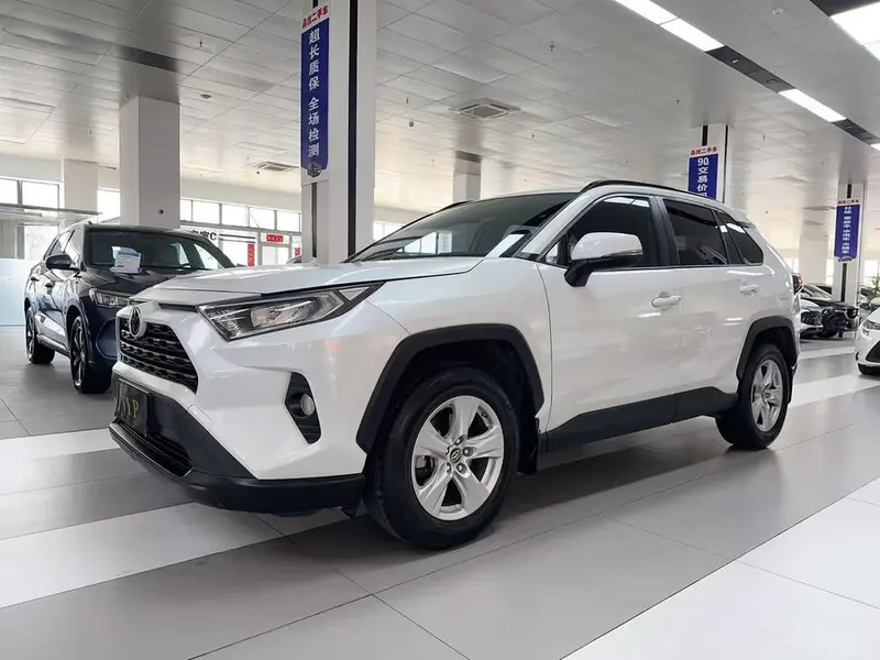 Toyota RAV4, 2022