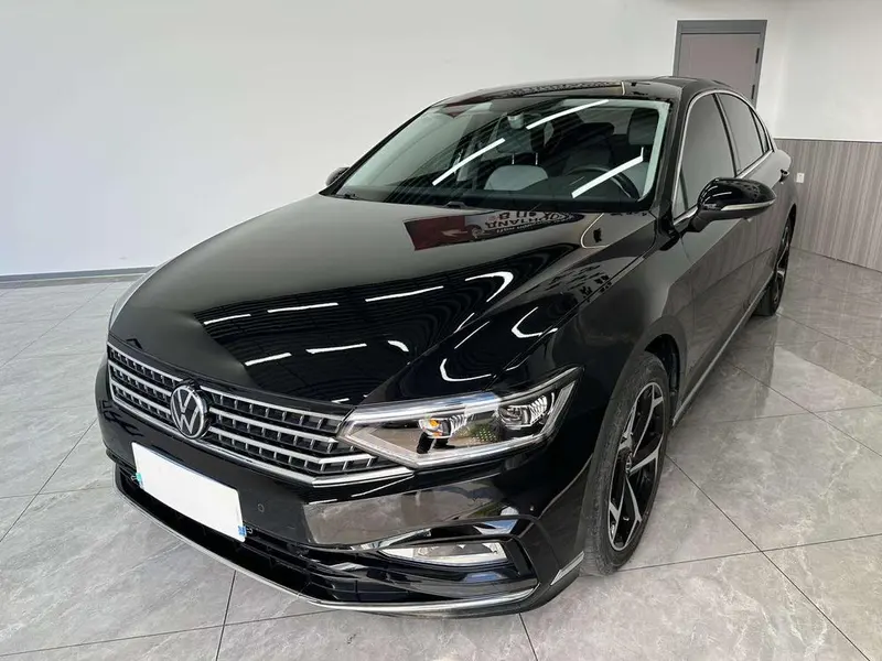 Volkswagen Magotan, 2023