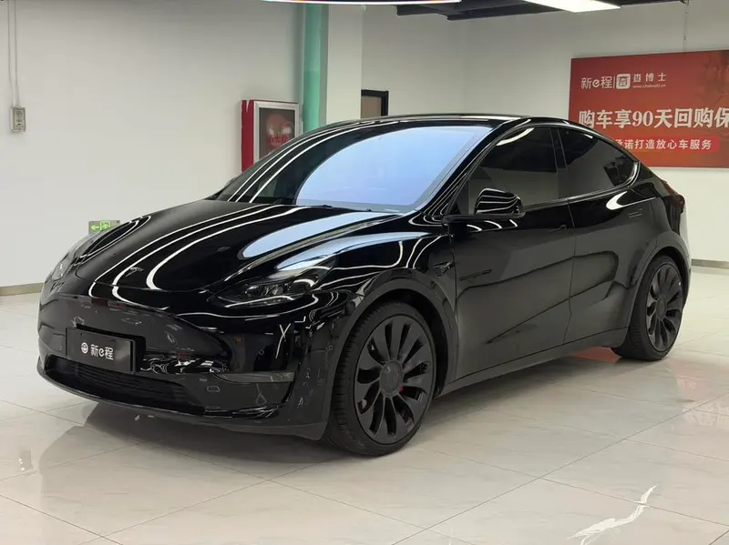 Tesla Model Y, 2022