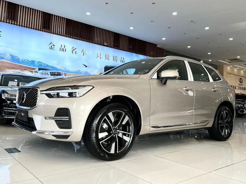 Volvo XC60, 2026