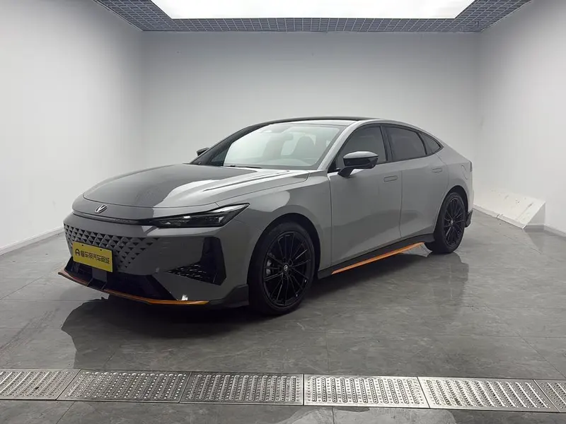 Changan UNI-V, 2025