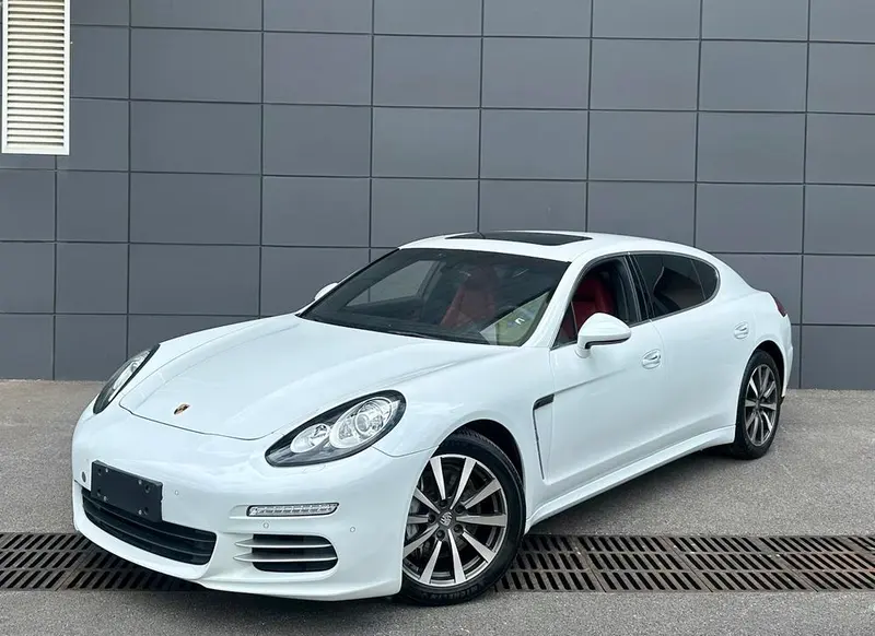 Porsche Panamera, 2014