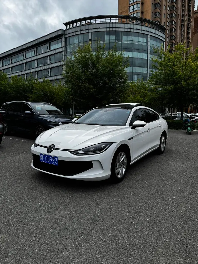 Volkswagen Lamando, 2023