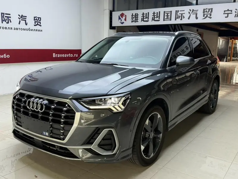 Audi Q3, 2023