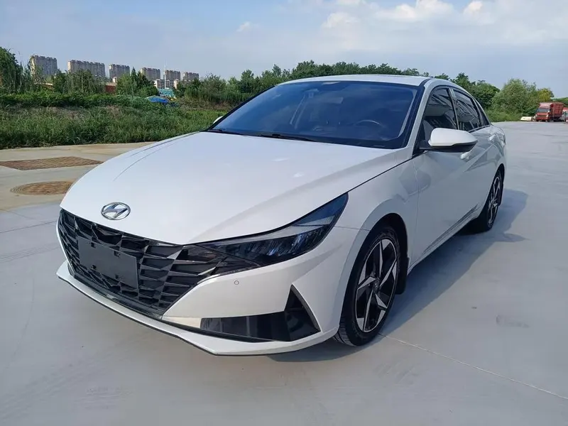 Hyundai Elantra, 2021