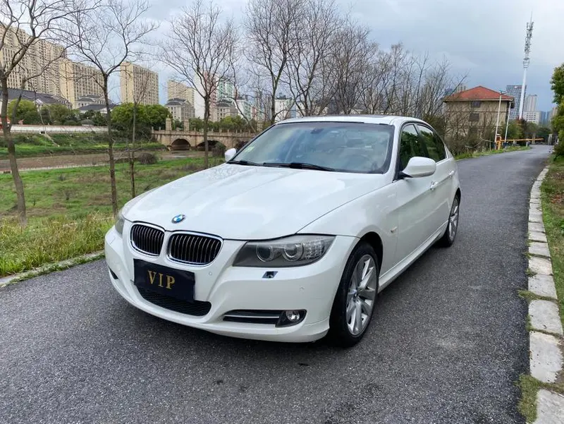 BMW 3-Series, 2011
