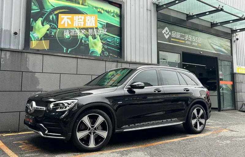 Mercedes-Benz GLC, 2022