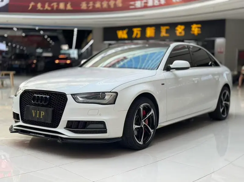 Audi A4L, 2015