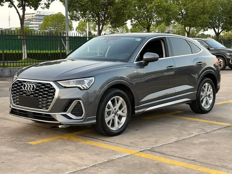 Audi Q3 Sportback, 2020
