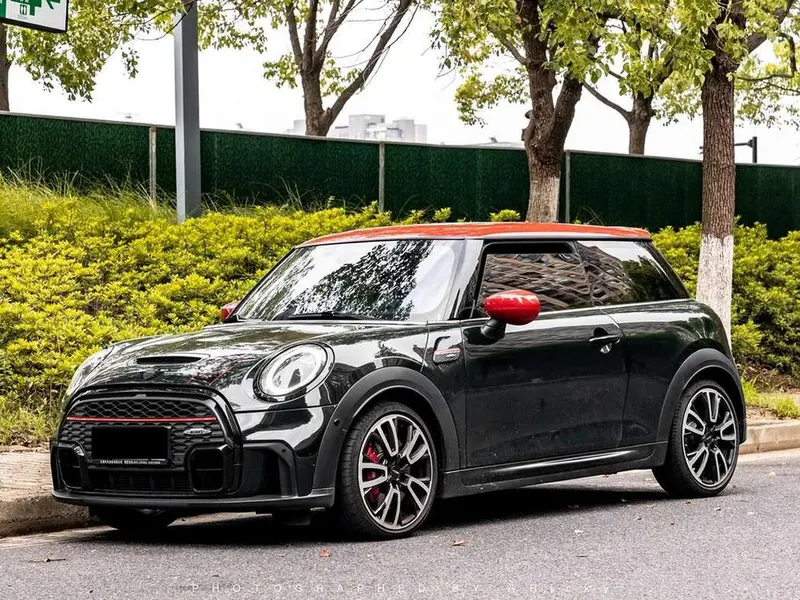 MINI JCW, 2023