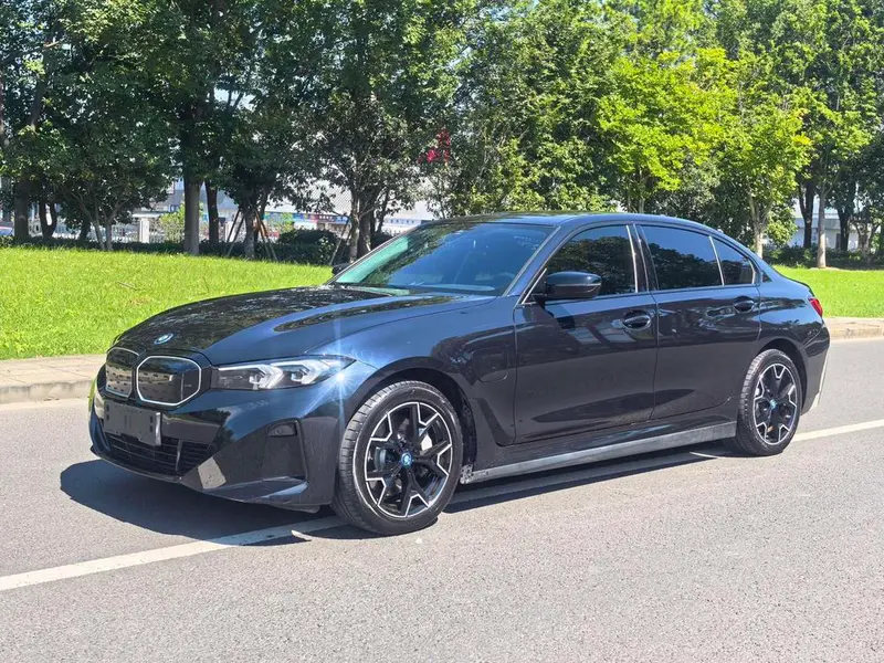 BMW i3, 2023