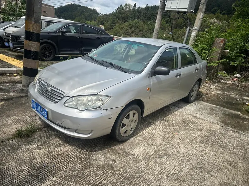 BYD F3, 2013