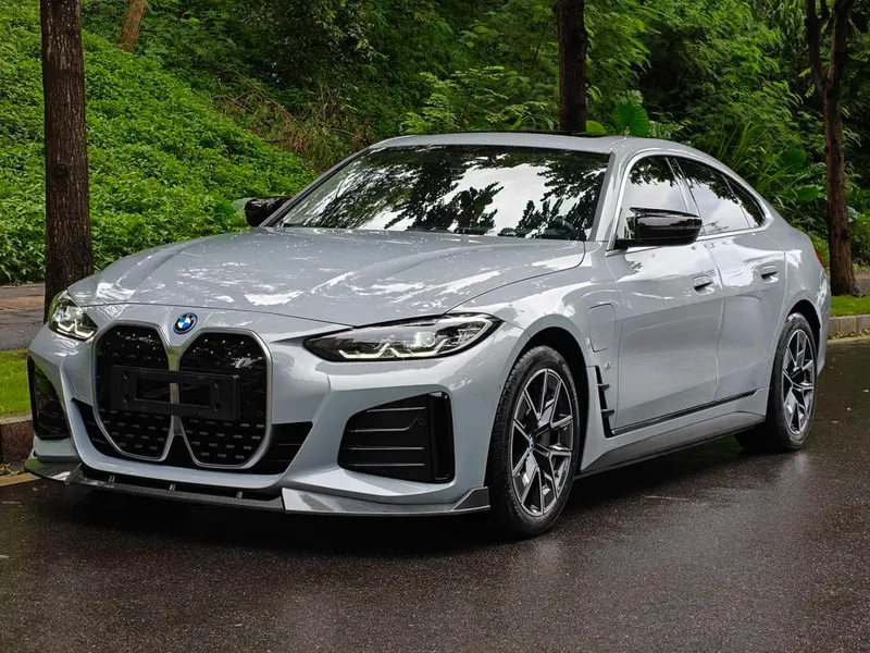 BMW i4, 2023