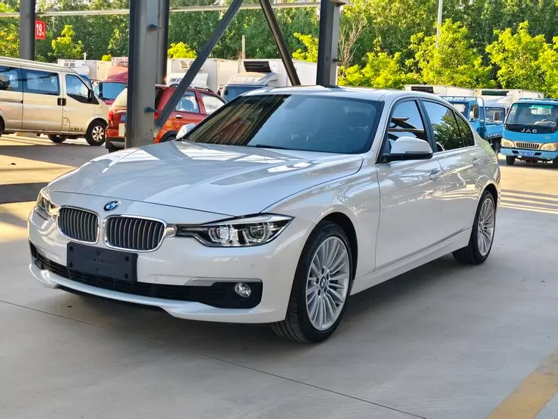 BMW 3-Series, 2018